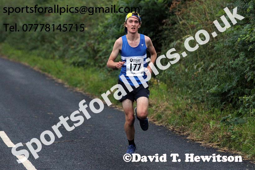 Morpeth 10k Road Race (North Eastern Champs. 10k). Photo: David T. Hewitson/Sports for All Pics